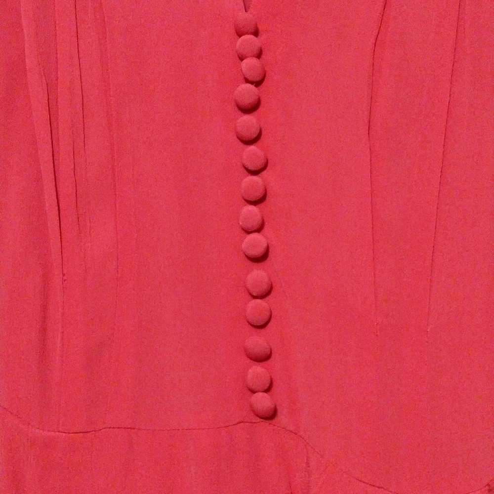 Elegant Red Button-Front Dress - Picture 3 of 9